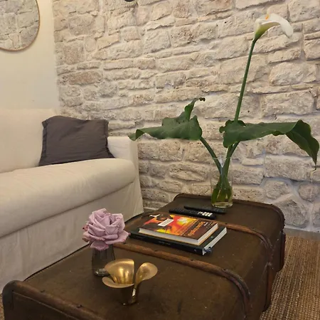 White Apartment *