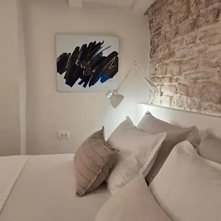 White Apartment Rovinj